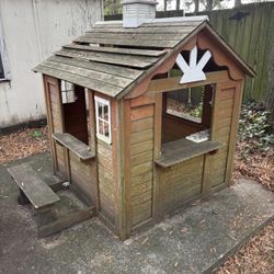 Free Outdoor Playhouse