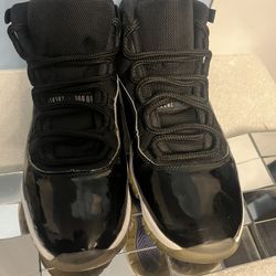 Jordan 11 Space jam