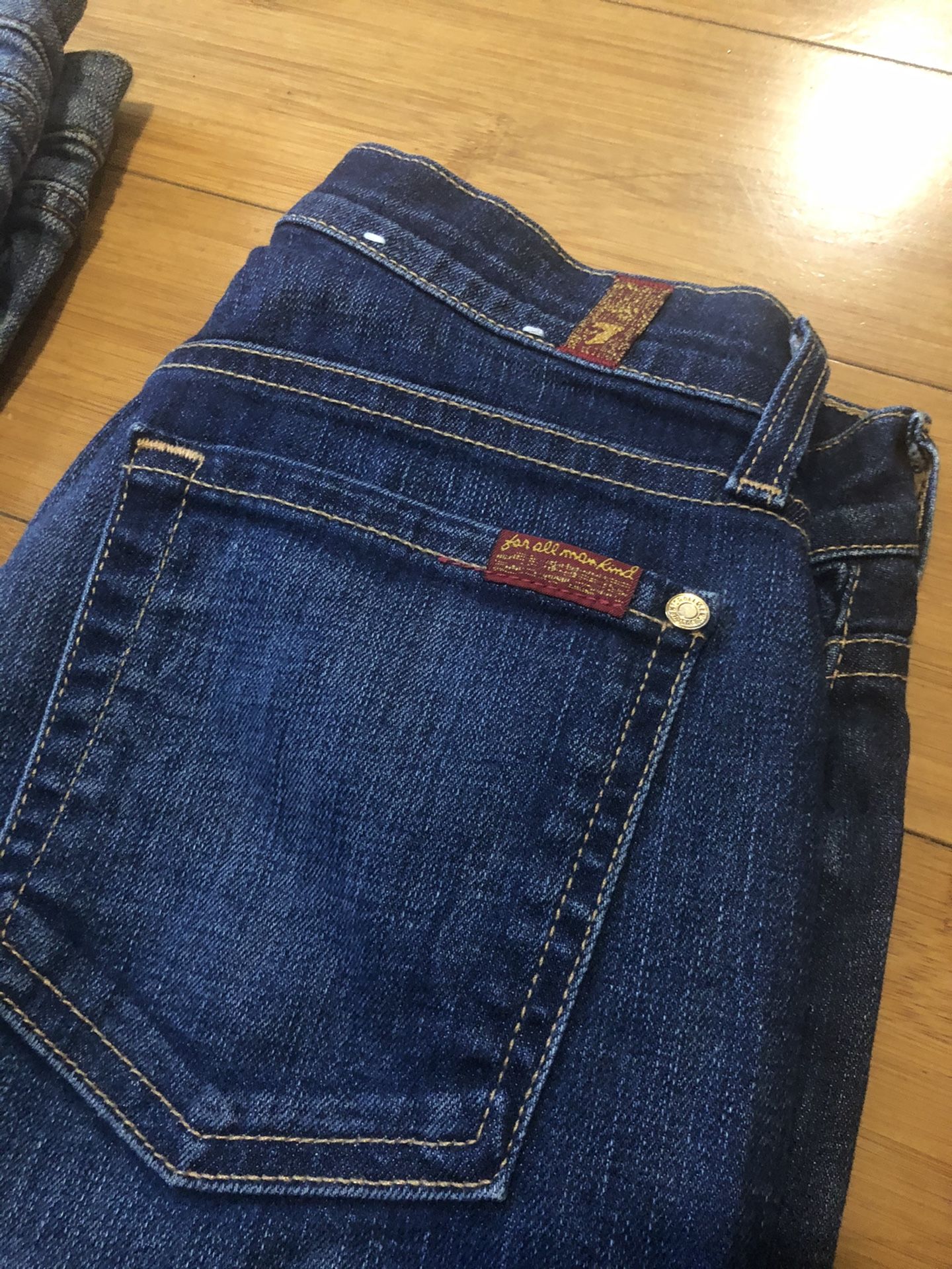 Women’s jeans size 24 (size 0)