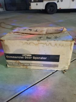 Commercial door operator liftmaster