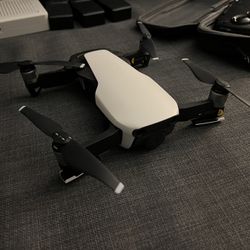 DJI Mavic Air (Arctic White) 4K Drone With Extra Batteries And Battery Charger
