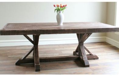 Farm table