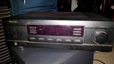 Stereo receiver with speaker sub