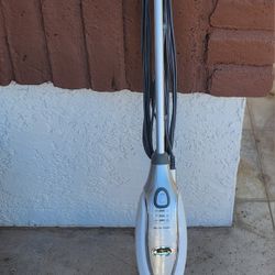 Shark floor steam cleaner 