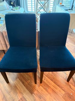 4  Dinning Chairs Great Condition like New