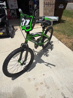 Dynacraft Wipeout 20-inch bike