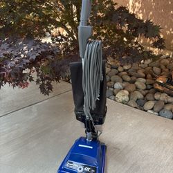 Power-Flite QT Vacuum Cleaner 