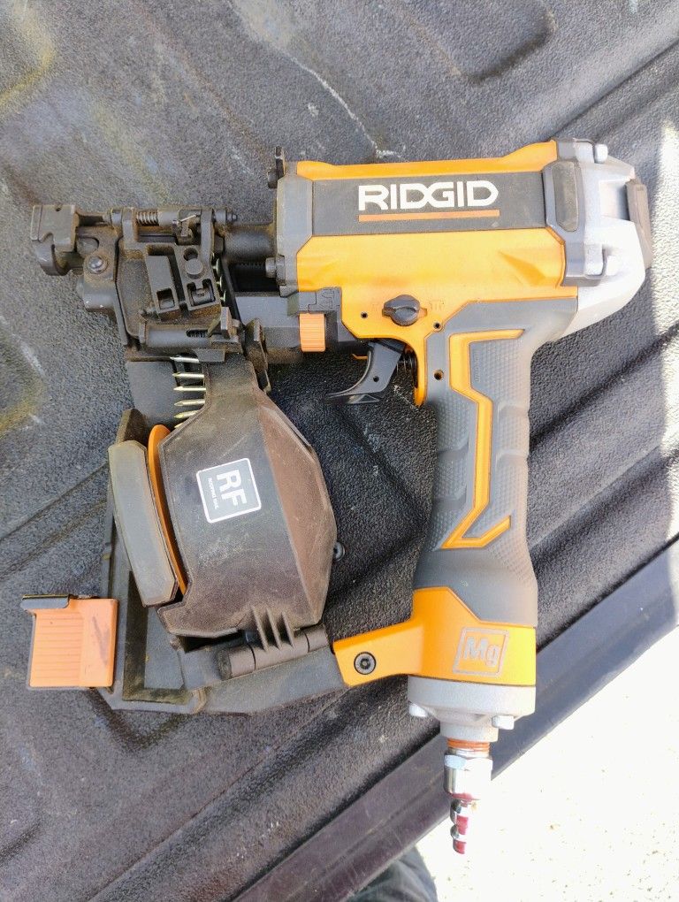 Ridgid Coil Roofing Nailer Nail Gun Air Gun 1-3/4 Inch