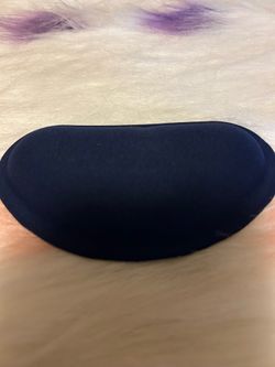 Ergonomic memory foam computer wrist rest, generally used to relieve fatigue.