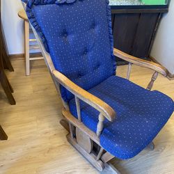 Rocking Chair 