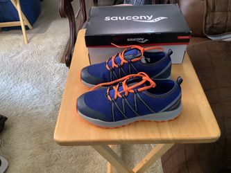 New Saucony Boys Tennis Shoes S-Versa Foam Dynamic Blue Size 4m