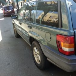 Jeep Grand Cherokee 2004 Runs Great Muscle Today Living Out Of State