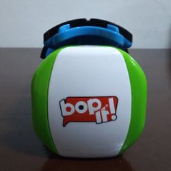 Bop It Tetris