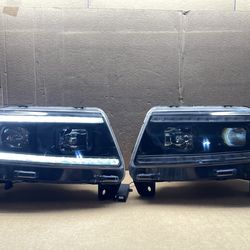 #OH85 2011-2013 JEEP GRAND CHEROKEE SWITCHBACK LED BLACK HALOGEN HEADLIGHT PAIR