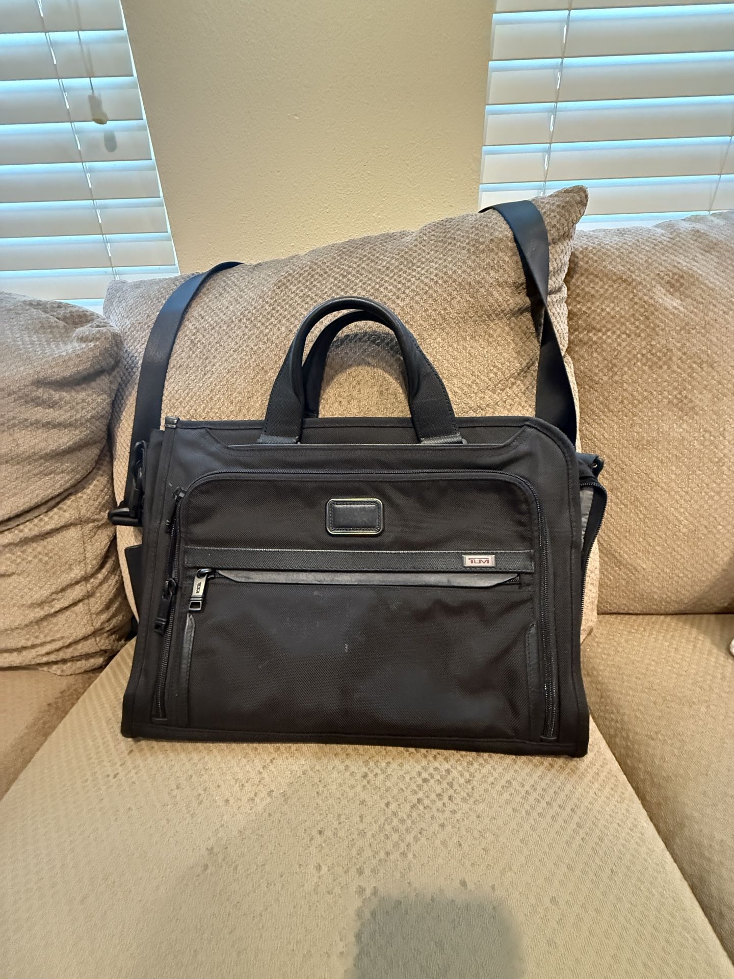 Tumi Messenger bag