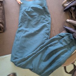 FIGS Zamora scrub pants, NEW