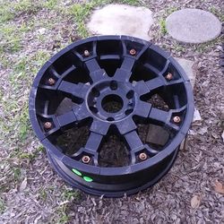 (1) alloy wheel (GM) 20"