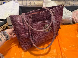 kathy van zeeland tote bag purse huge with lots of pockets