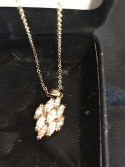 Necklace-nice CZ design $12.00