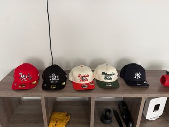 New era fitted and snap backs