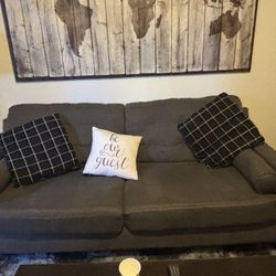 LOVESEAT COUCH