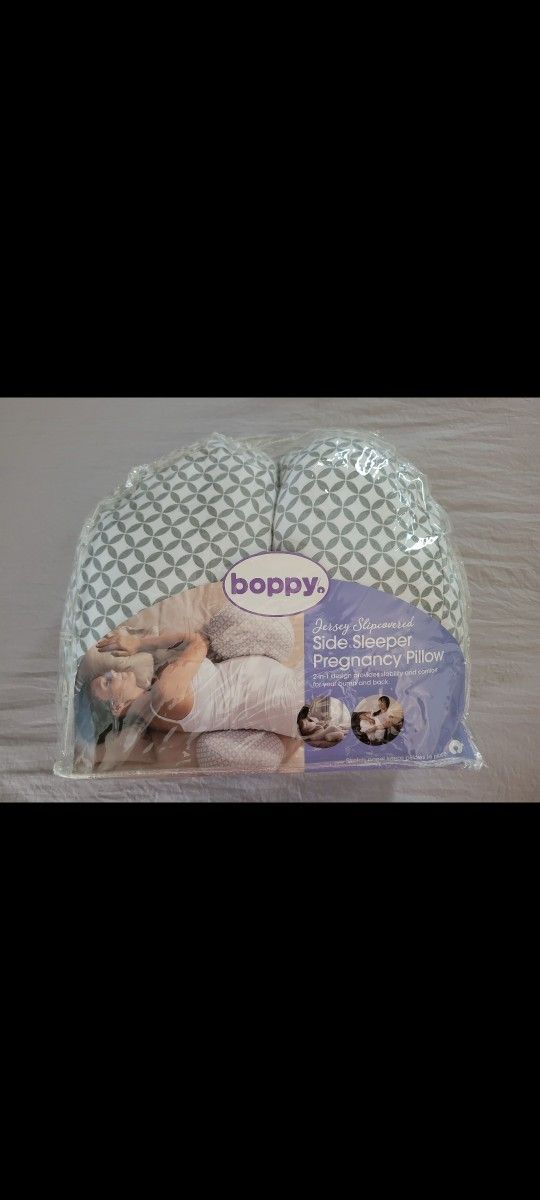 Boppy Side Sleeper Pregnancy Pillow