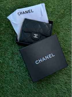 Women black card holder