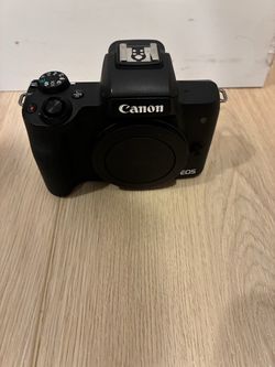 Canon EOS M50 Camera