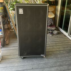 Ampeg SVT-810E  8 x 10-inch Speaker Cabinet 