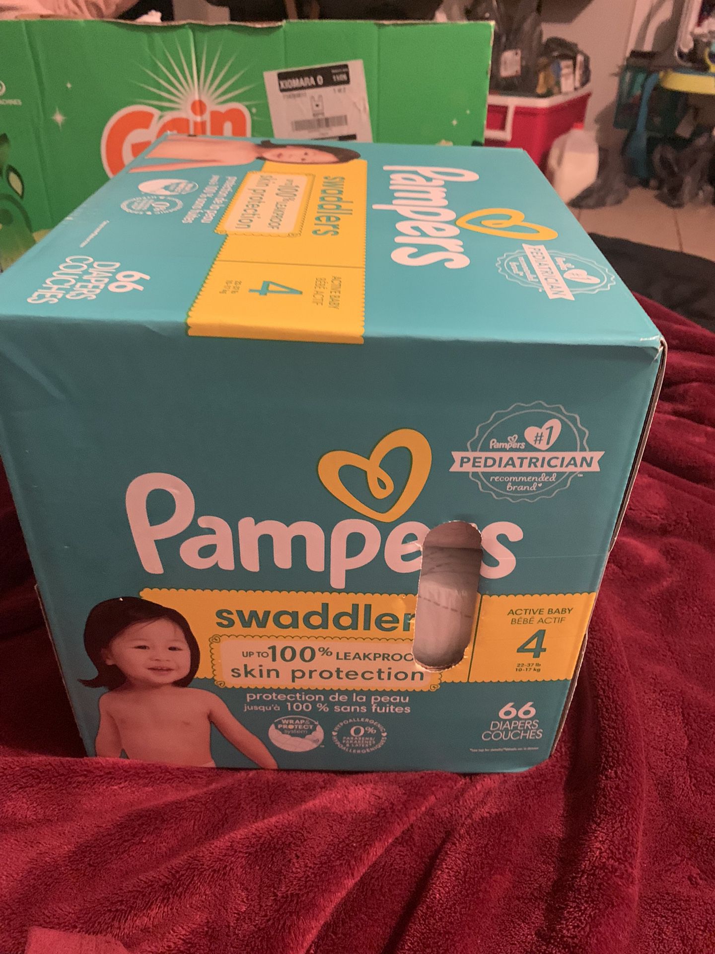 Pampers Size 4/66 Count 