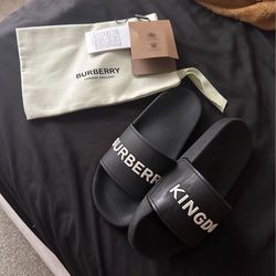 Burberry Kid Slides Sz 5 