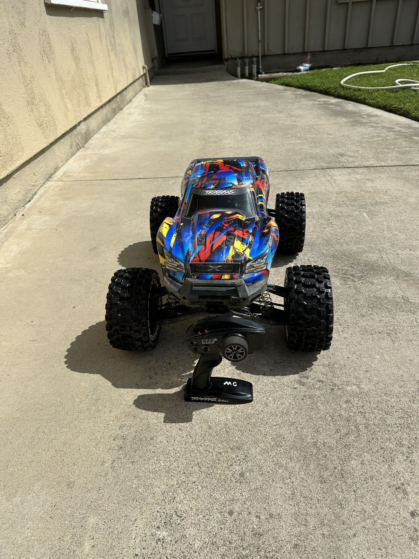 Traxxas XMAXX 