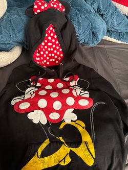 Minnie sweater
