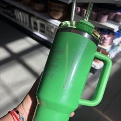 Starbucks X Stanley 2025