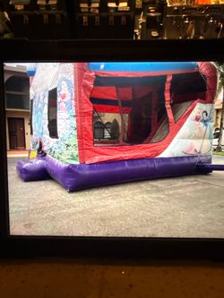XL bounce ￼house