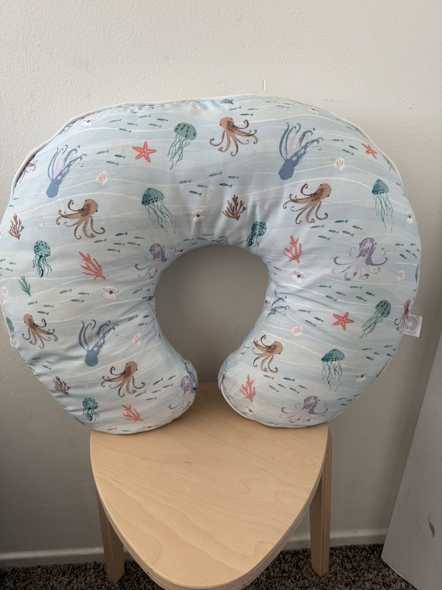 Infant Boppy Pillow With Cover