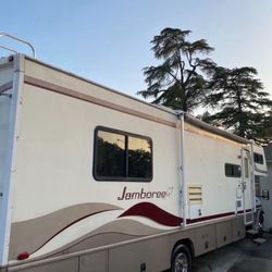 1997 Jamboree Motorhome RV