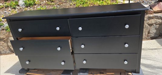 Black Dresser