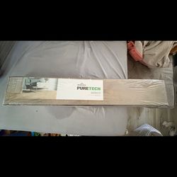4 Boxes Mohawk PureTech Select Flooring - Weathered Barn Oak (117.8 sq ft)