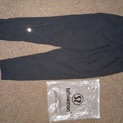 Lululemon Pants 404
