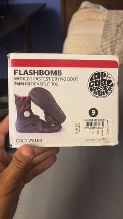New Rip Curl Flashbomb Booties Size 9