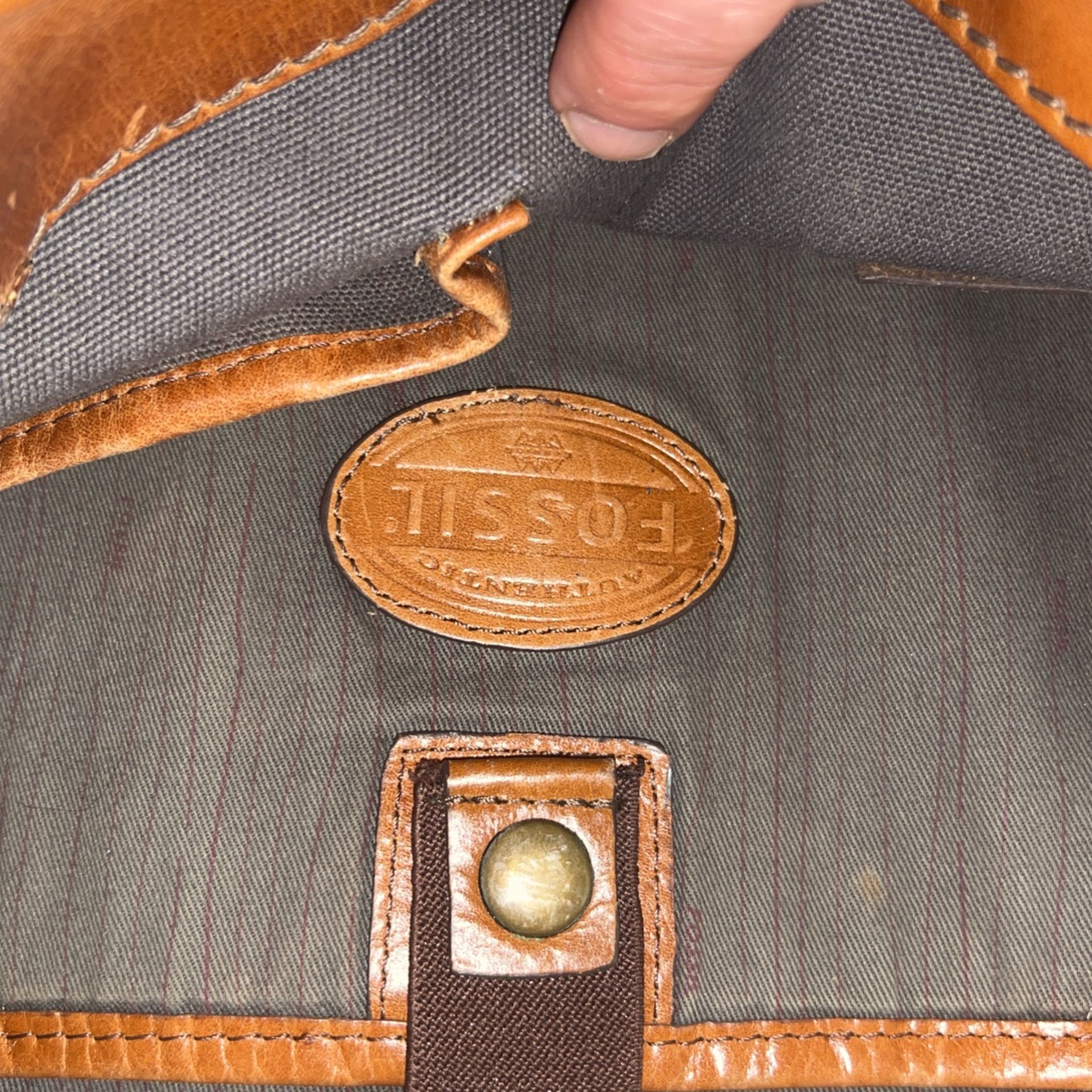 Leather Vintage Fossil Messenger Bag