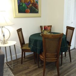 Dinning Room Table