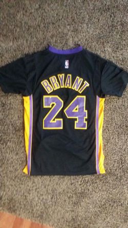 Kobe Bryant jersey