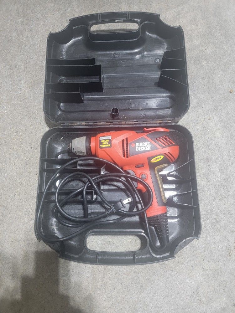 Black & Decker 3/8  Corded Drill Like New