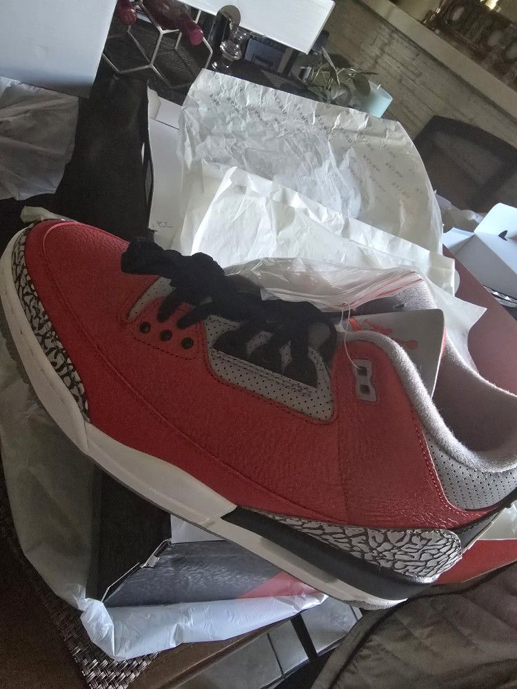 Jordan 3s