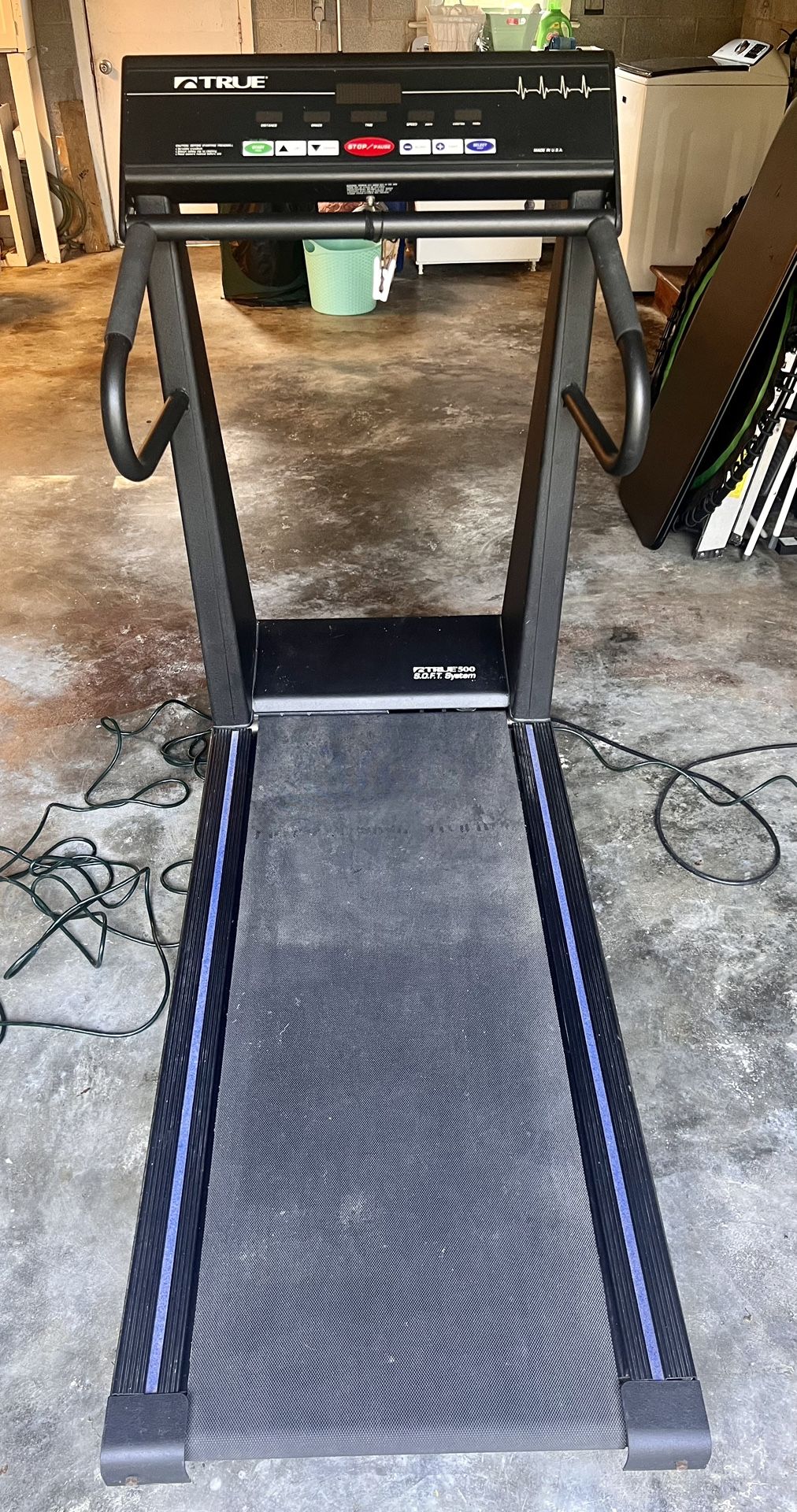 Fantastic TRUE 500 S.O.F.T. System Treadmill - Excellent Working Condition