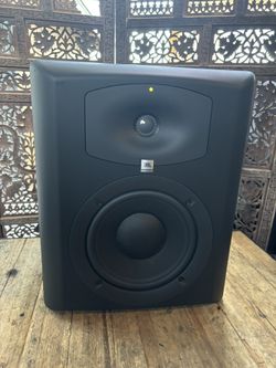 JblLSR6328P Power Studio Speakers Pair