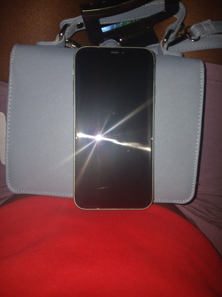 Apple iPhone 11 64GB Green 
