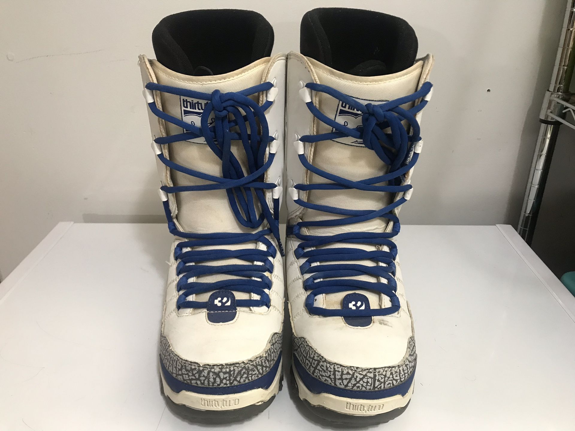 ThirtyTwo True Blue 3 Jordan Snowboard Boots Sz 10 Mens